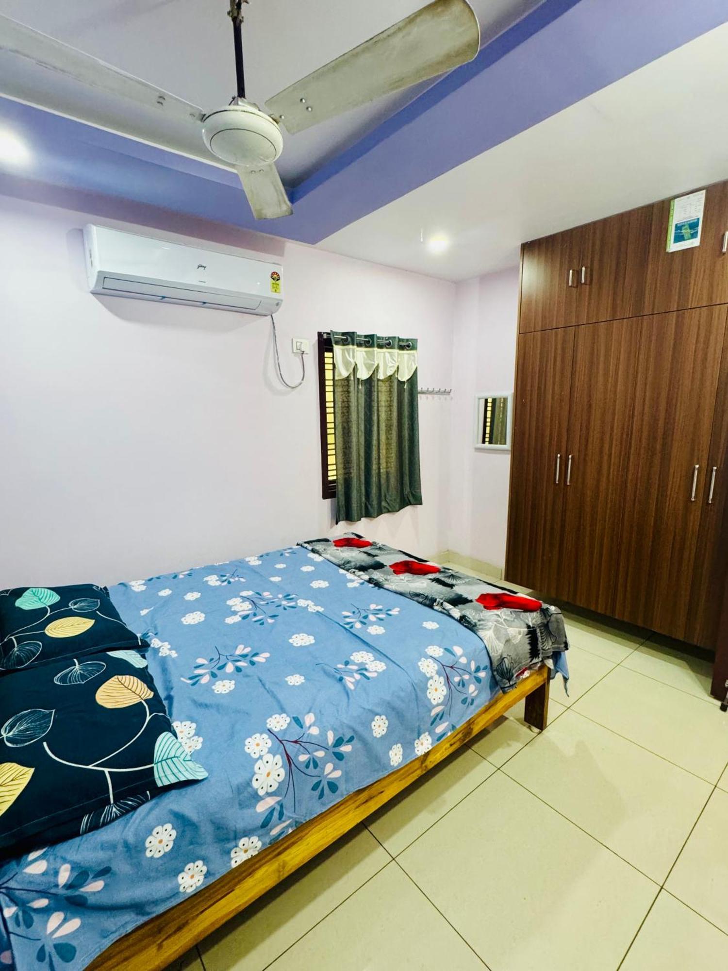 Sri Padha Vallabha Serenity Homestay Pithapuram Exterior foto